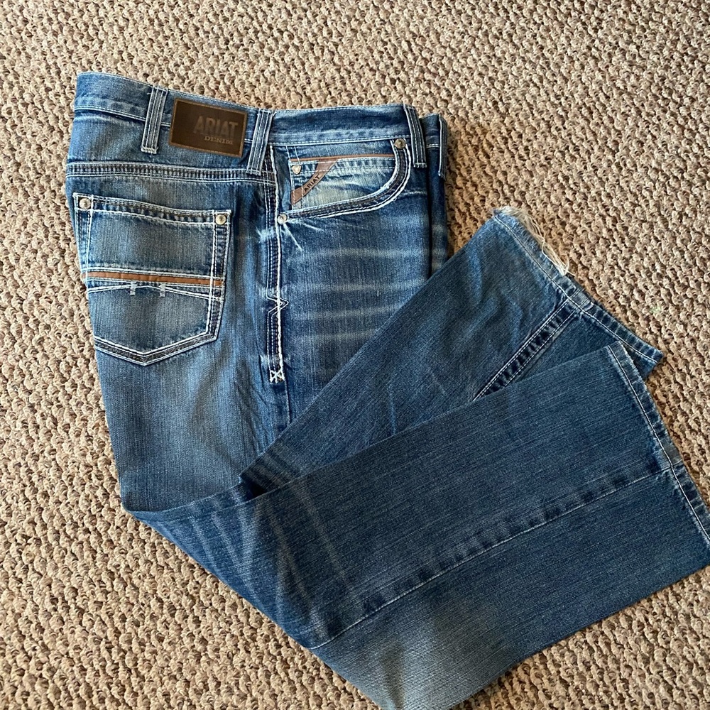 Ariat 36x30 M4 jeans